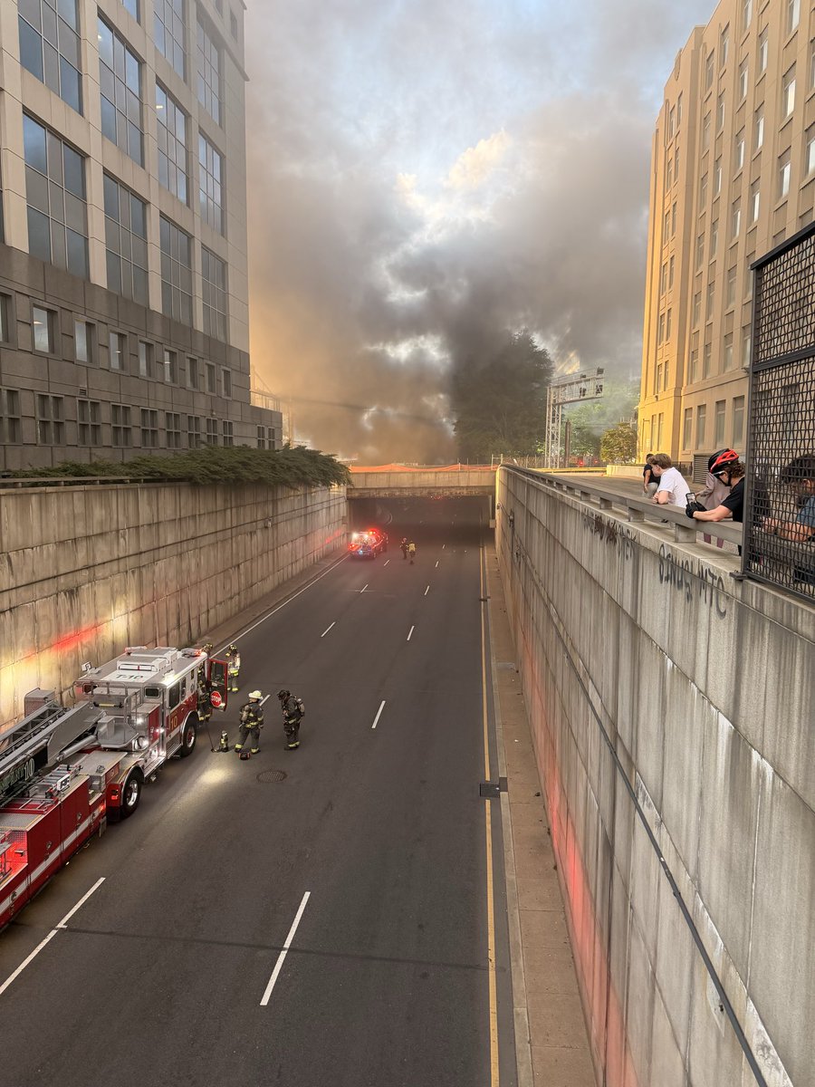 wmata's tweet photo. Emergency crews are responding to a Metro Bus fire inside the 9th St tunnel in Downtown DC. No customers were on board at the time, and the operator was not injured. The cause of the fire is unknown at this time and @dcfireems is working to extinguish the flames. https://t.co/mShcG1A79G