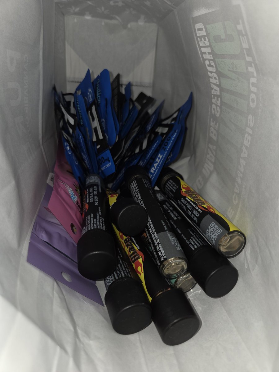 ⒸђⓐŇᶜ𝐄ℂя€卂т𝐈Ⓞ𝓃 tweet media