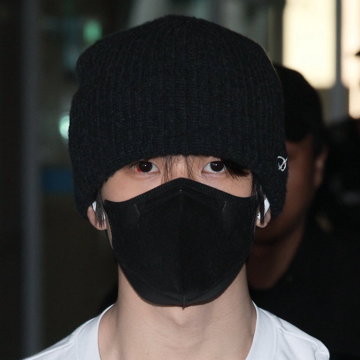satoseoki's tweet photo. me duele verlo a jisung con el ojito así :(💔 https://t.co/eSv8J8kwxf
