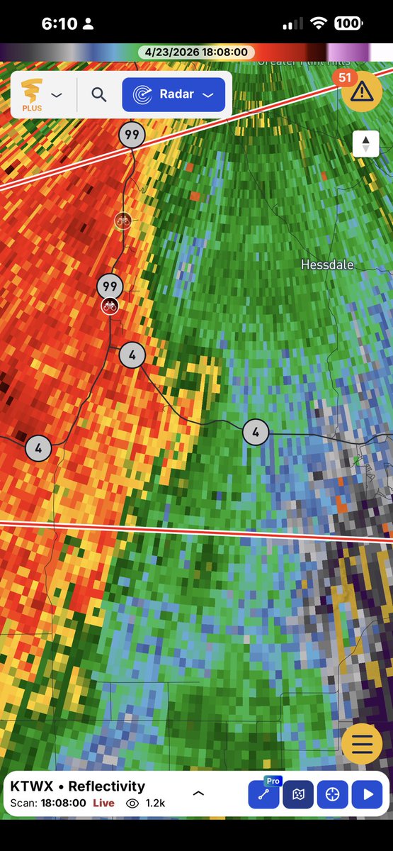 cashman1210's tweet image. Tornado on the ground south of almroa Wichita  get in your shelter immediately #weather