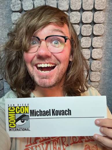 Unhinged tweet media