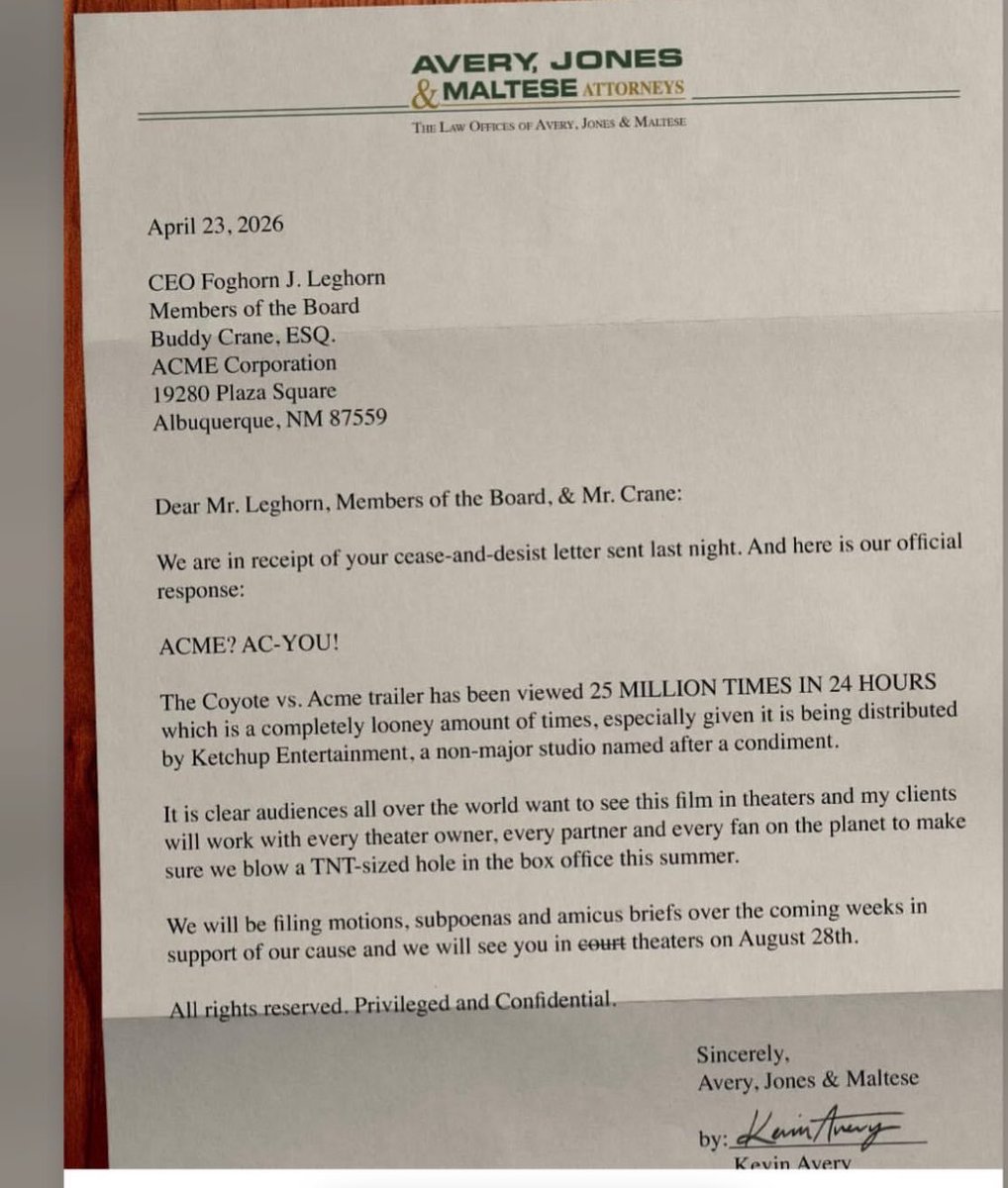 StevenRayByrd's tweet image. How awesome is this from @Ketchup_Distrib lol ?  What an amazing debut for the trailer of Coyote vs Acme ! . Gotta keep the hype for a few more months ! #coyotevsacme