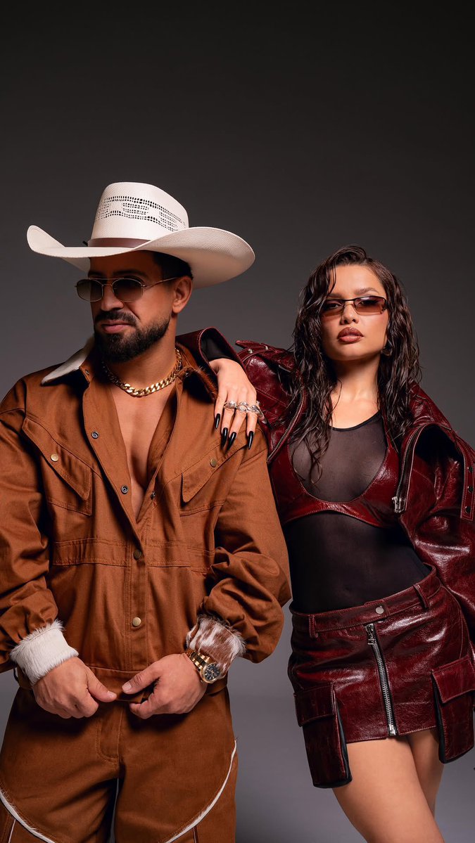 Update Juliette tweet media