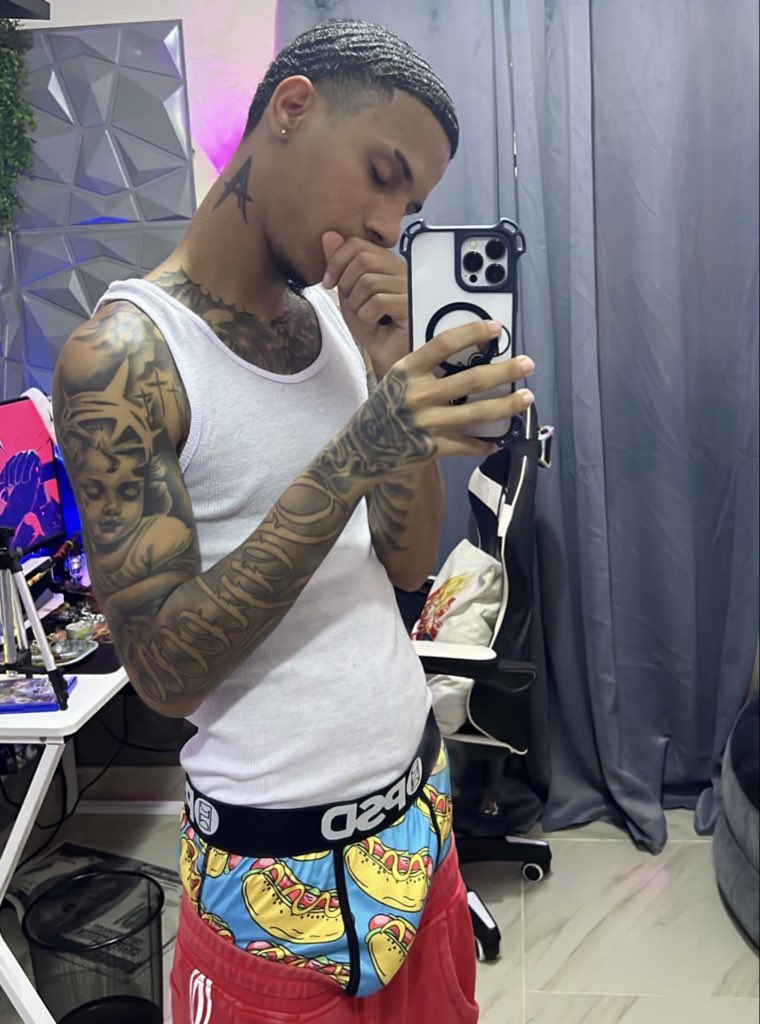 baez_dair0n's tweet photo. Te cabe ?👀🔥 https://t.co/keYgWN7F6E