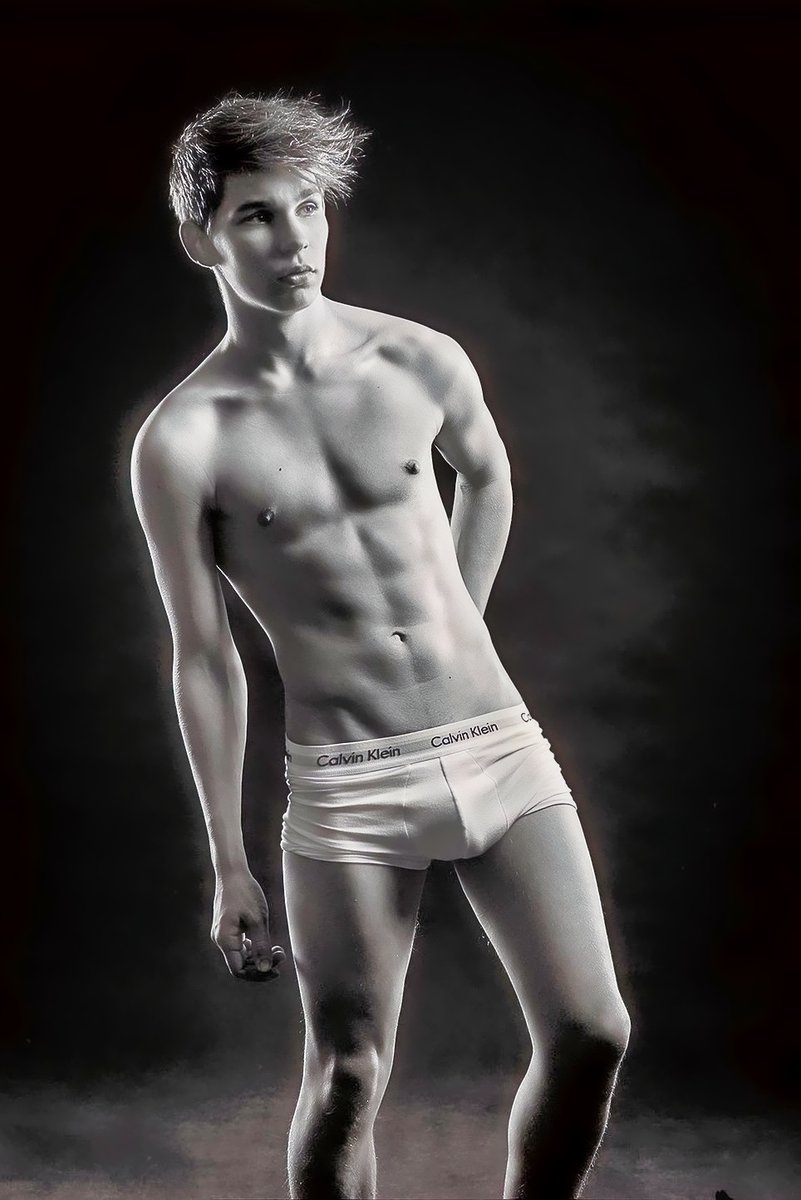 ComHomHor's tweet image. #LGBT #LGBTQ #Gay #LGBTQIA #Queer