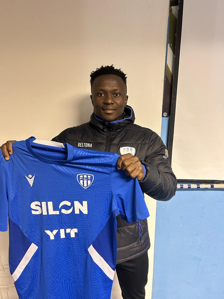 HotSportsScoops's tweet image. 🇳🇬 Rising star alert!
Collins Joshua Dina shining at FC Silon Táborsko U19 with 7 assists &amp;amp; 2 goals from LB 👏

First-team next? 👀

Full story 👉hotsportsscoops.com/rising-star-co…

#NigerianPlayers #FootballTalent #HotSportsScoops