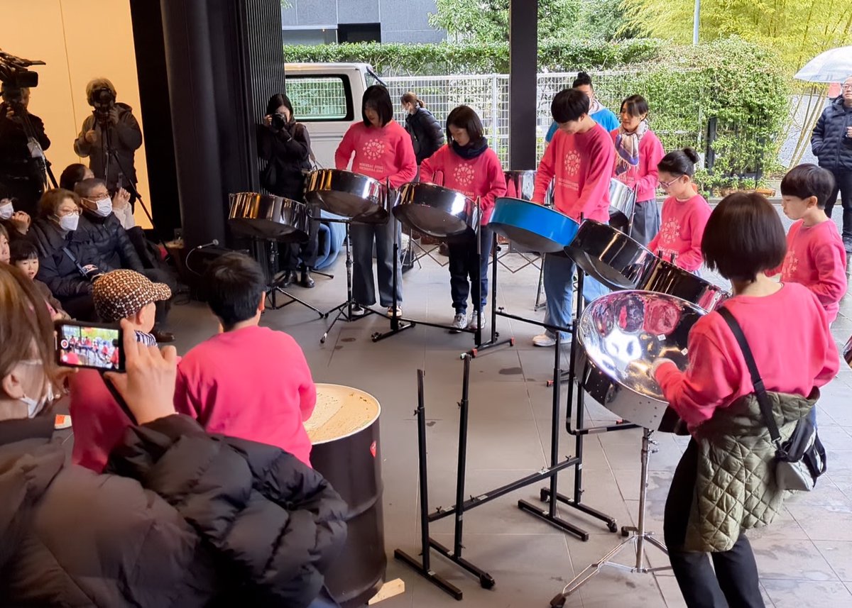 🎉 最後のひと枠！🎉
#両国にぎわい祭り #ほくさい音楽博🗾

スティールパン演奏体験🥁✨
📍 10時集合・12時に本番🎪
📍 歴史ある回向院で🏮
📍 世界で活躍する原田さんが教えます🌍

その場でしか起きない体験を✨
残り1名だけ💌
申し込みはこちら👇
toppingeast.com/event/4955/