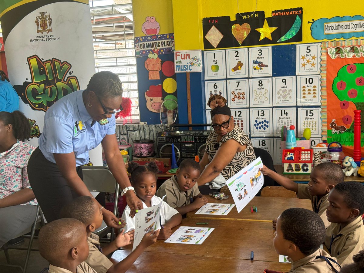 mnsgovjm's tweet image. #Highlights: It's World Book and Copyright Day and we are marking the day, by sharing our ‘Let’s All LIV GUD’ Activity Books with students of the Holy Family Primary and Infant School.