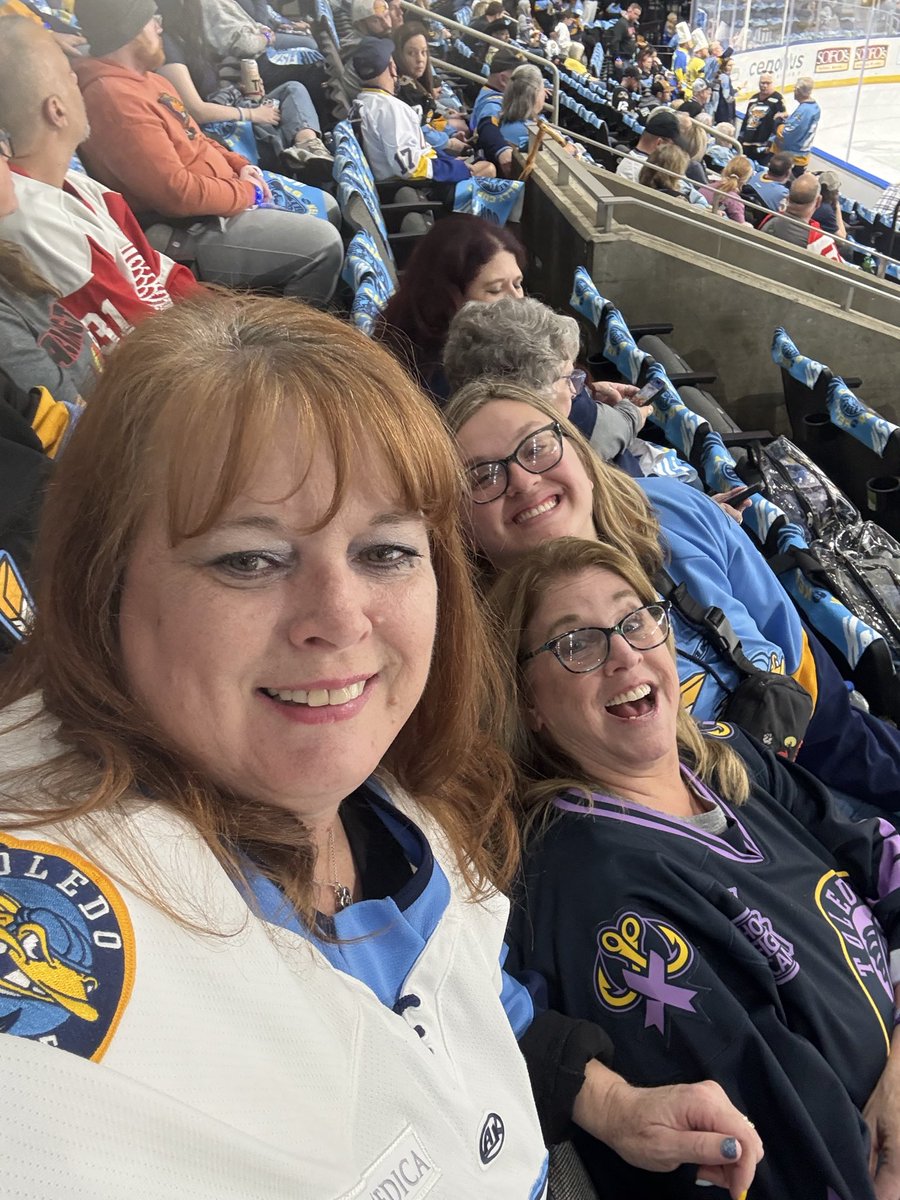 LHFry1's tweet photo. It’s time for playoff hockey! Let’s Go Fish!! #playoffs #Walleye #ECHL #echlhockey @ToledoWalleye https://t.co/TzcMsiErFo