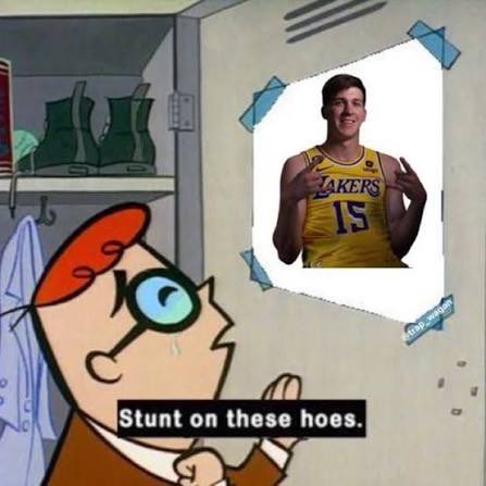 LakeShowYo tweet media