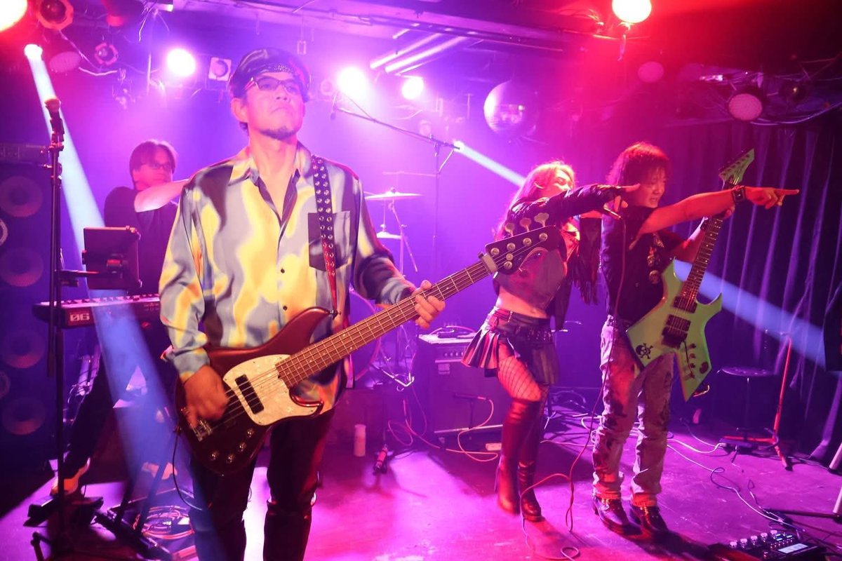 Saturque0's tweet photo. ご本人にリポストされた。
しっかり前座努めます。うちの女王様も頑張ります。
#王様
#横川AppleJam https://t.co/5c84wwnW9R