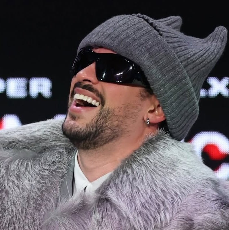 AccessBadBunny's tweet photo. Bad Bunny is the FIRST Latin artist in history to gross over $7 million from a single concert in 3 continents (North America, South America and Oceania). (via @touringdata) https://t.co/pun2N5ul8l