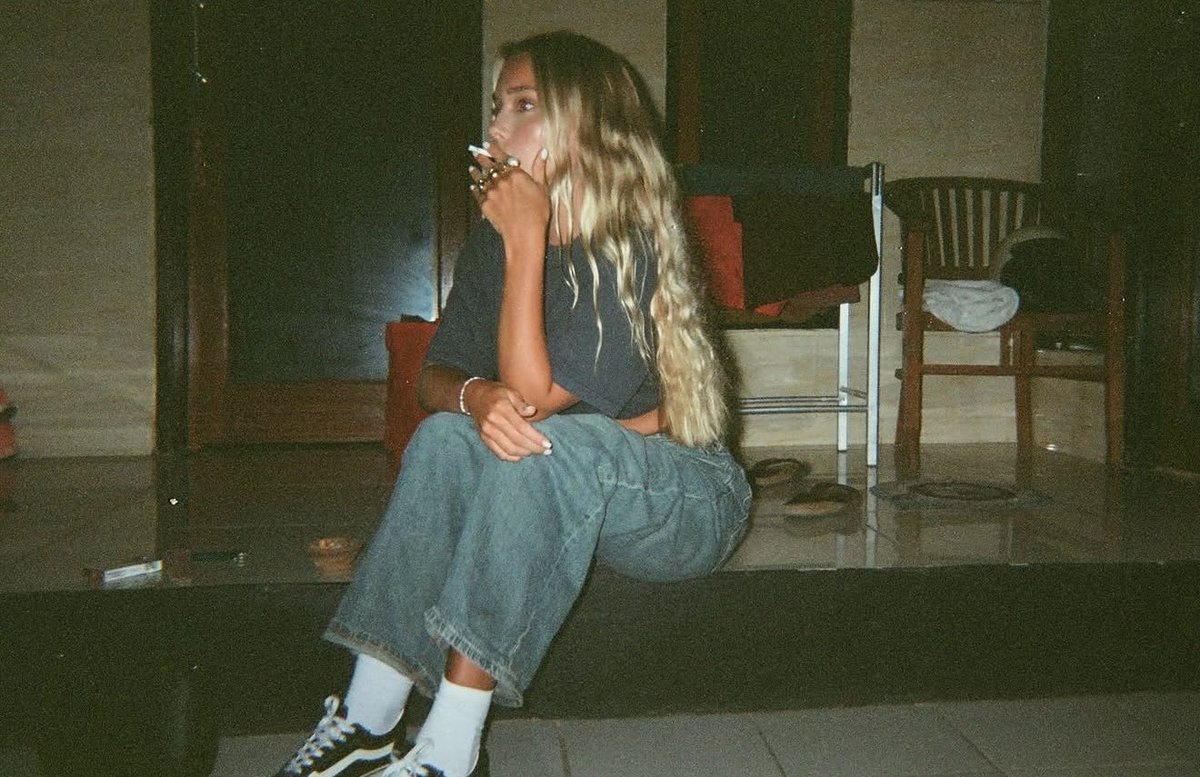 Cigarette Nostalgia tweet media