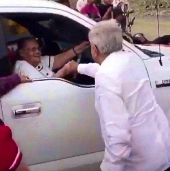 Beny Morin tweet media