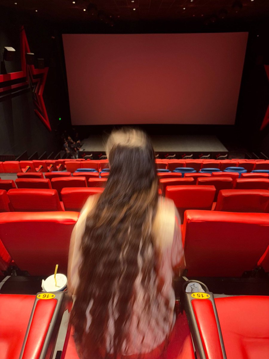 flayaway tweet media