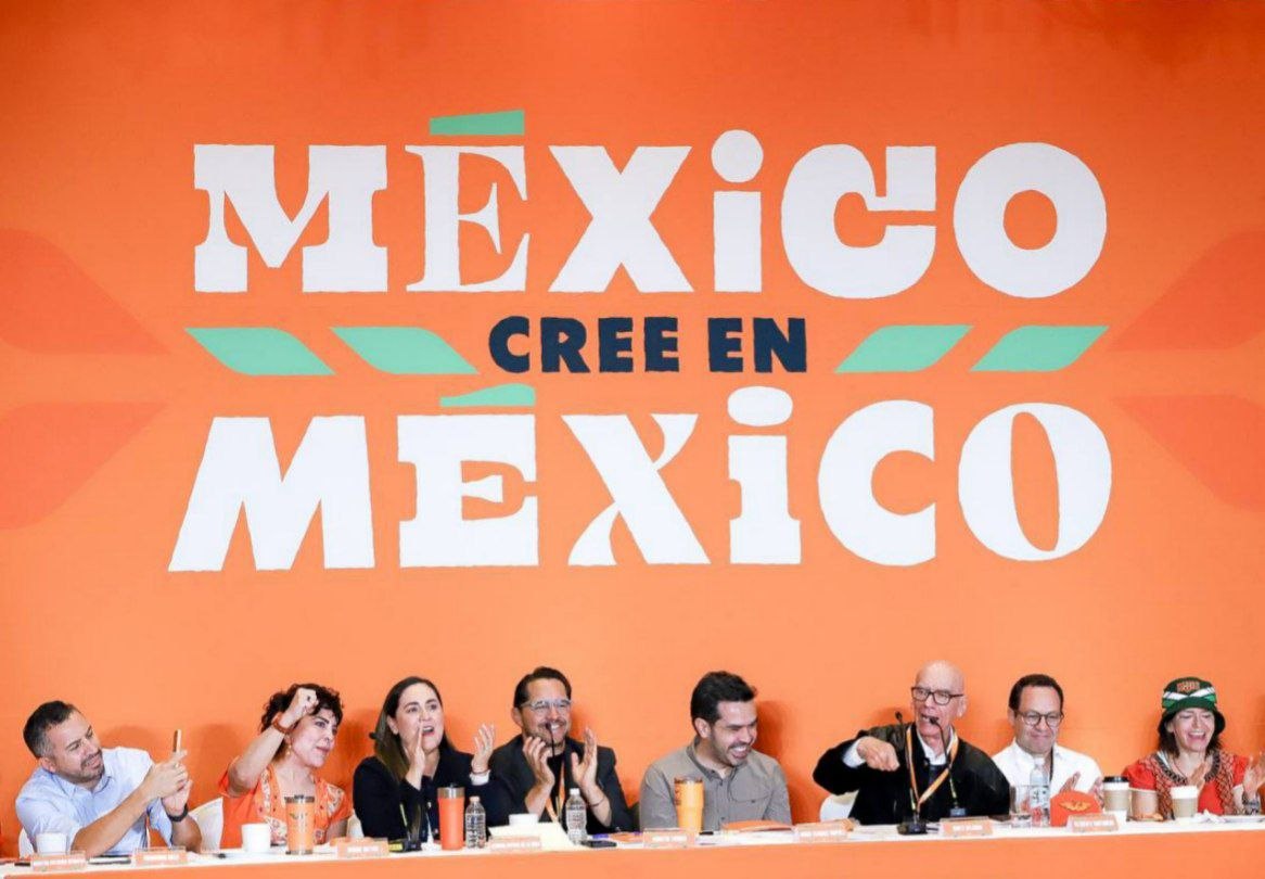 Jueves con "J" de junto a la Familia Naranja construiremos un México Nuevo para todas y todos. 🇲🇽🧡