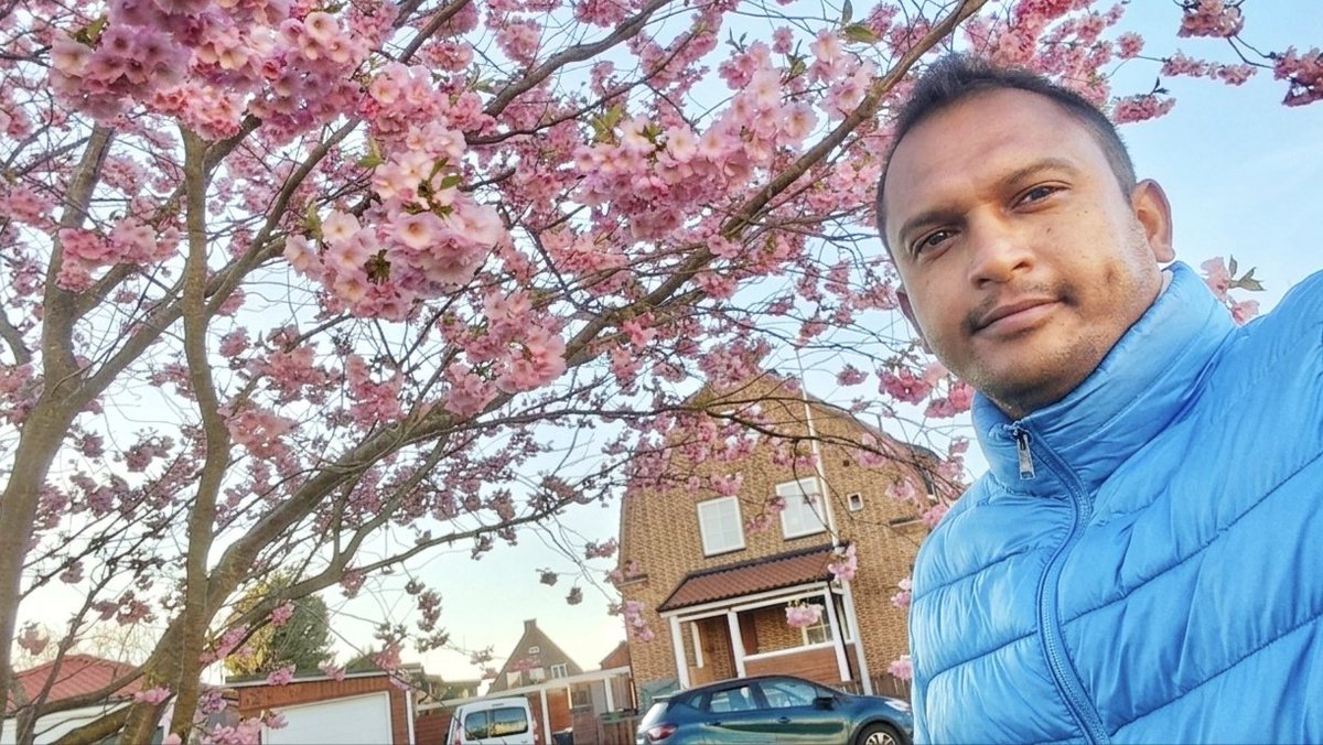 cooldasku's tweet image. #Spring | the busy season of #bees...
vt.tiktok.com/ZS9F5Bmg5
#Dasku #HBG #Sweden