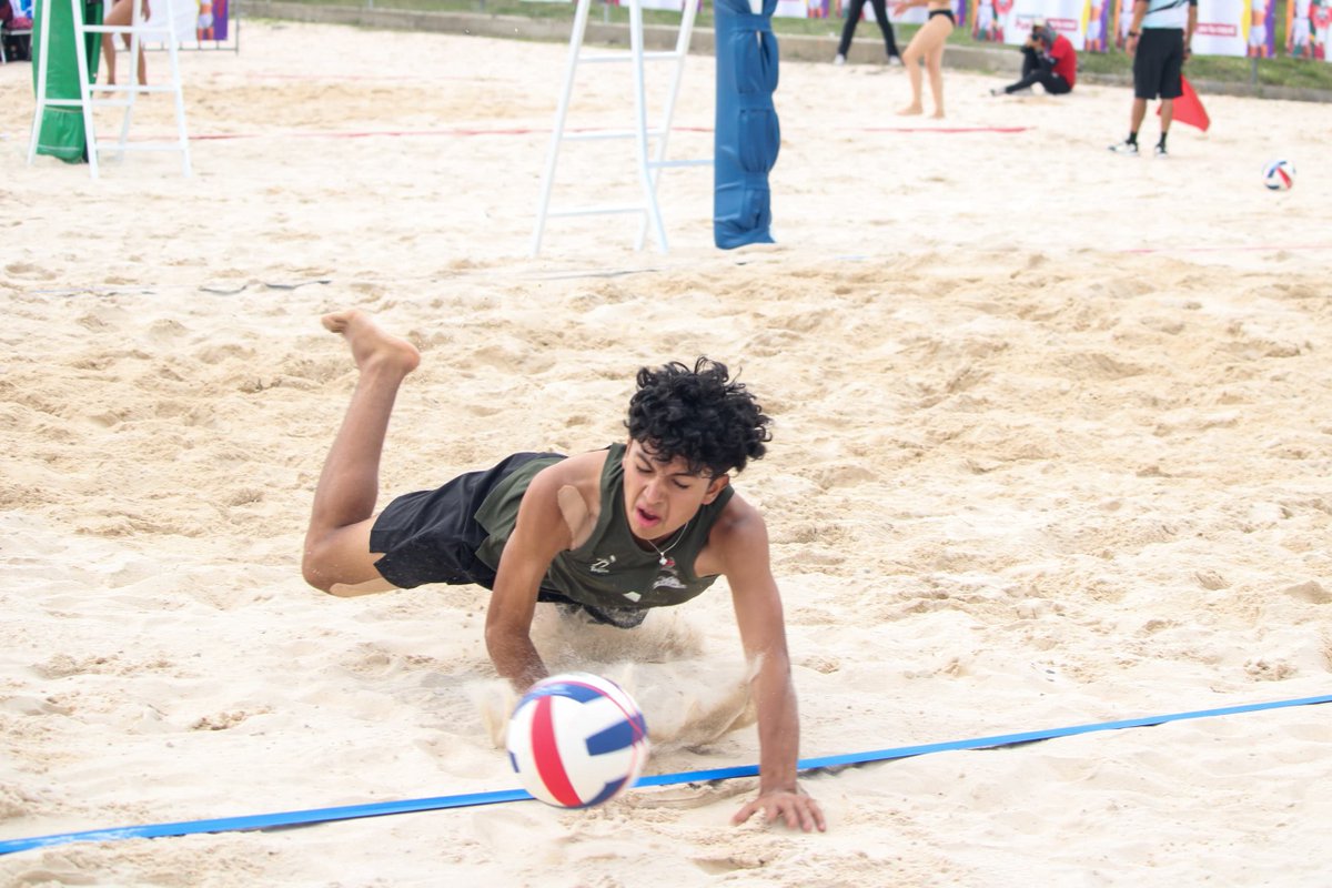 DeporteGobPue's tweet photo. ¡La emoción sube de nivel en la Olimpiada Nacional CONADE! 🏐🔥

Arrancan las semifinales de Voleibol de Playa.Con el apoyo del @Gob_Puebla, Nuestro estado es el escenario donde los mejores talentos de México buscan su pase a la gran final. 
¡Mucho éxito a todas y todos! 🥇✨ https://t.co/zMjUrpyJjw