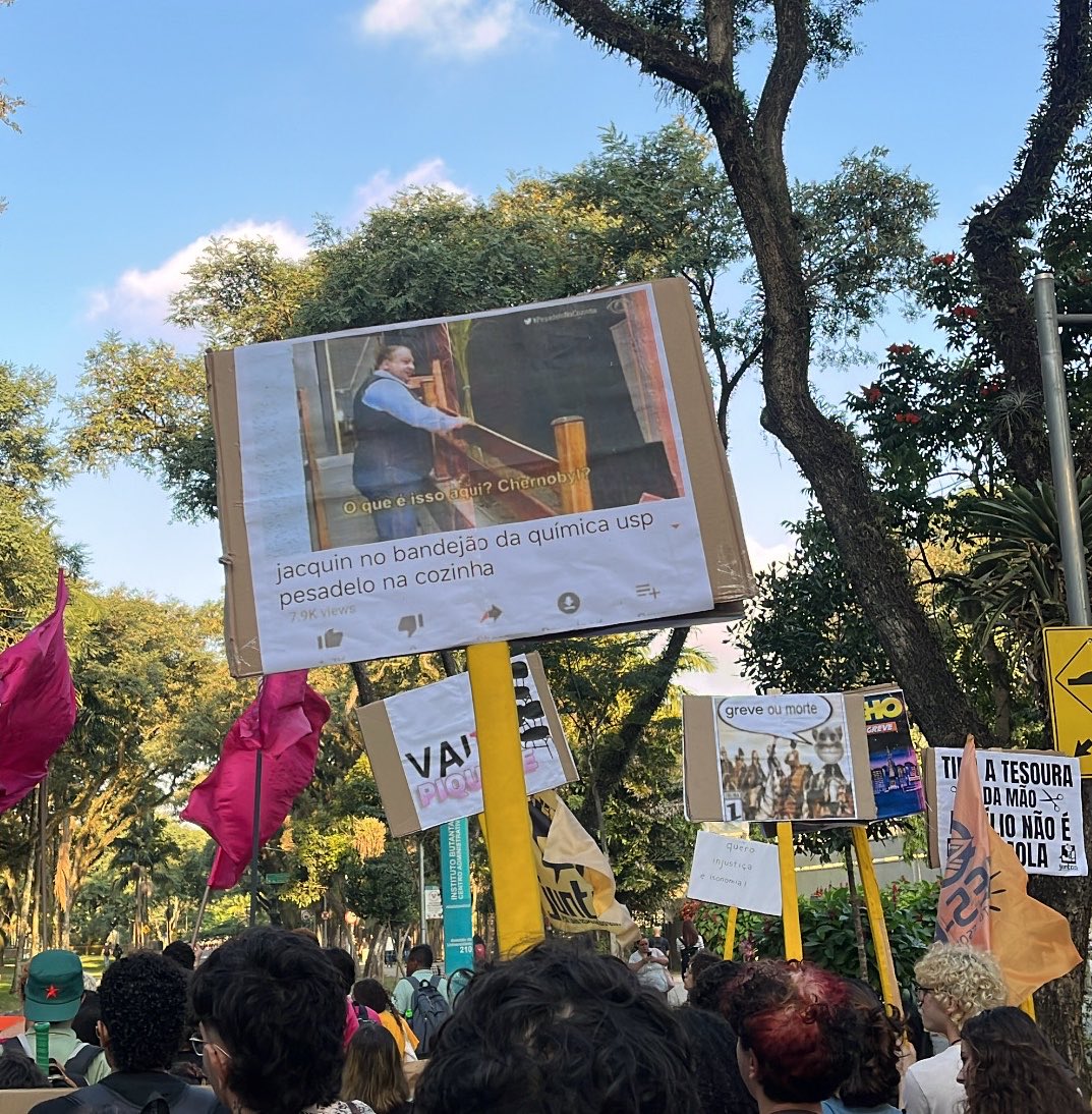 sinkmarzin's tweet photo. TO PASSANDO MAL COM ESSAS PLACASKKKKKKKKKKKKKKK https://t.co/enIyret6xh