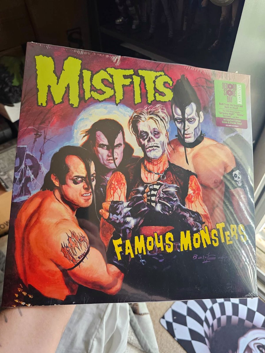 ohheyitskaylaa's tweet image. Misfits famous monsters RSD 2026 vinyl. #recordstoreday #misfits #vinyl