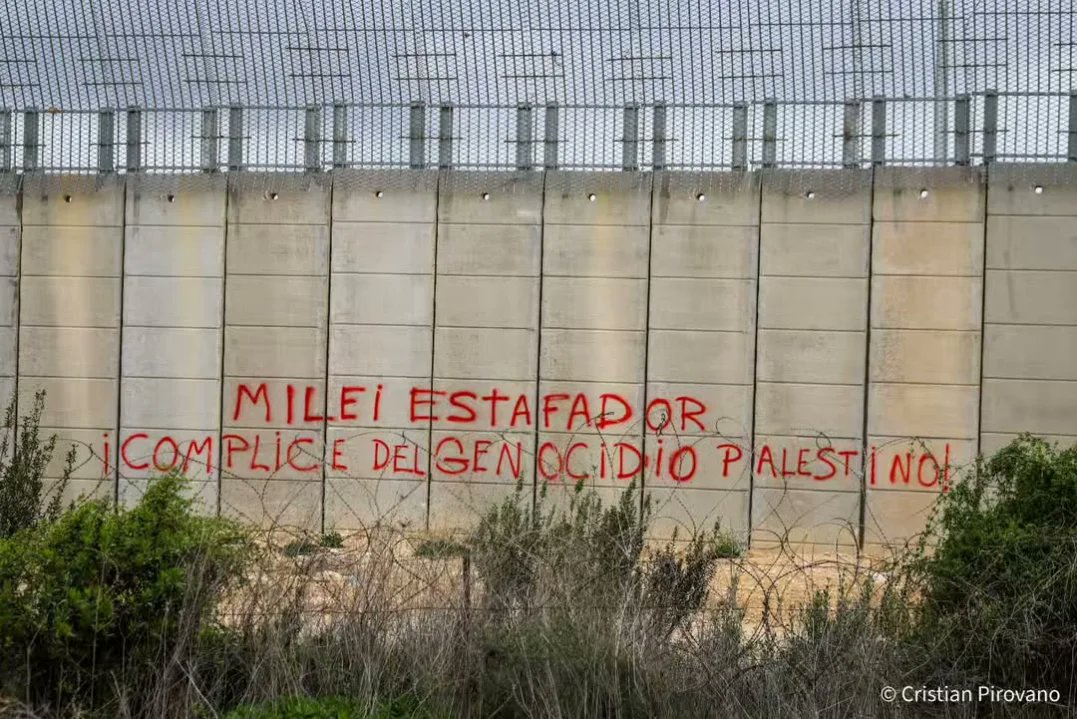 Antifa_Ultras tweet media