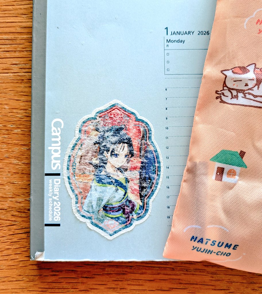 和紙素材のシールは丁重に扱わないとカッスカスになってしまう😭ﾏｵﾏｵ~