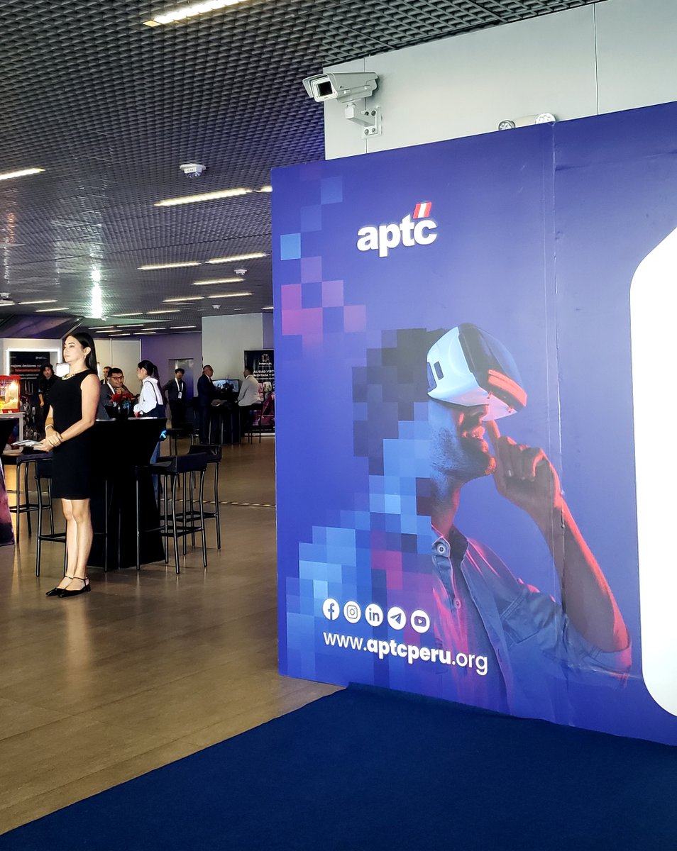 Inmerzum's tweet photo. En la #CumbreAPTC2026 compartimos cómo desde @Inmerzum aplicamos realidad virtual, aumentada y mixta en capacitación técnica, entrenamiento, simulaciones y experiencias interactivas para distintos sectores, alineada a las nuevas necesidades de la industria.

#XR https://t.co/GgmzybrLW8