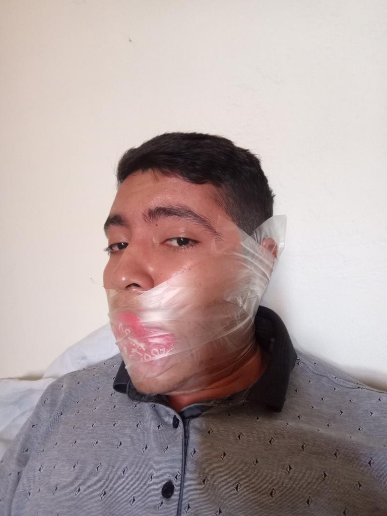 HenryTapegagged tweet media