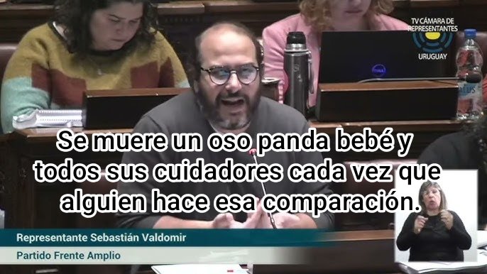 JosePerdomoQ's tweet photo. @JuanchiHounie Igualito.

Votar a favor o en contra de una dictadura es muy similar a expresarse acerca de 135 artículos de unos nueve temas diferentes pertenecientes a una ley ómnibus. https://t.co/Q8QBGvO2u4