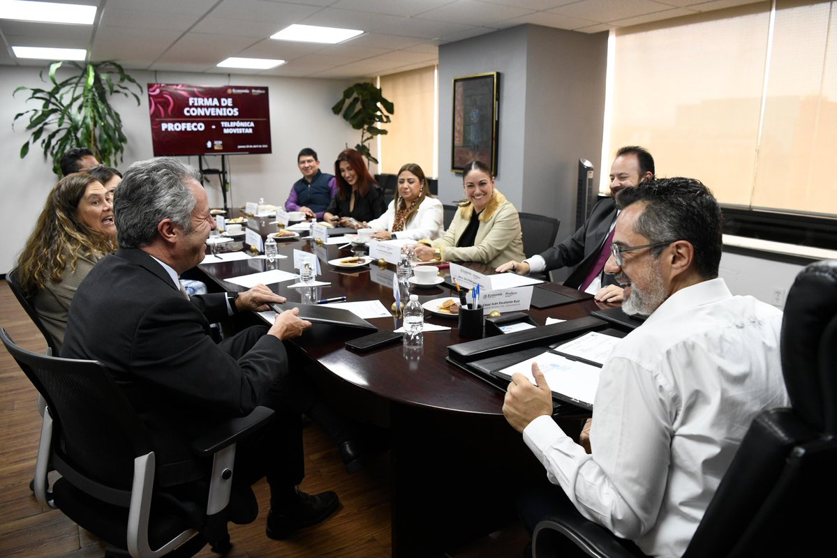Iván Escalante tweet media