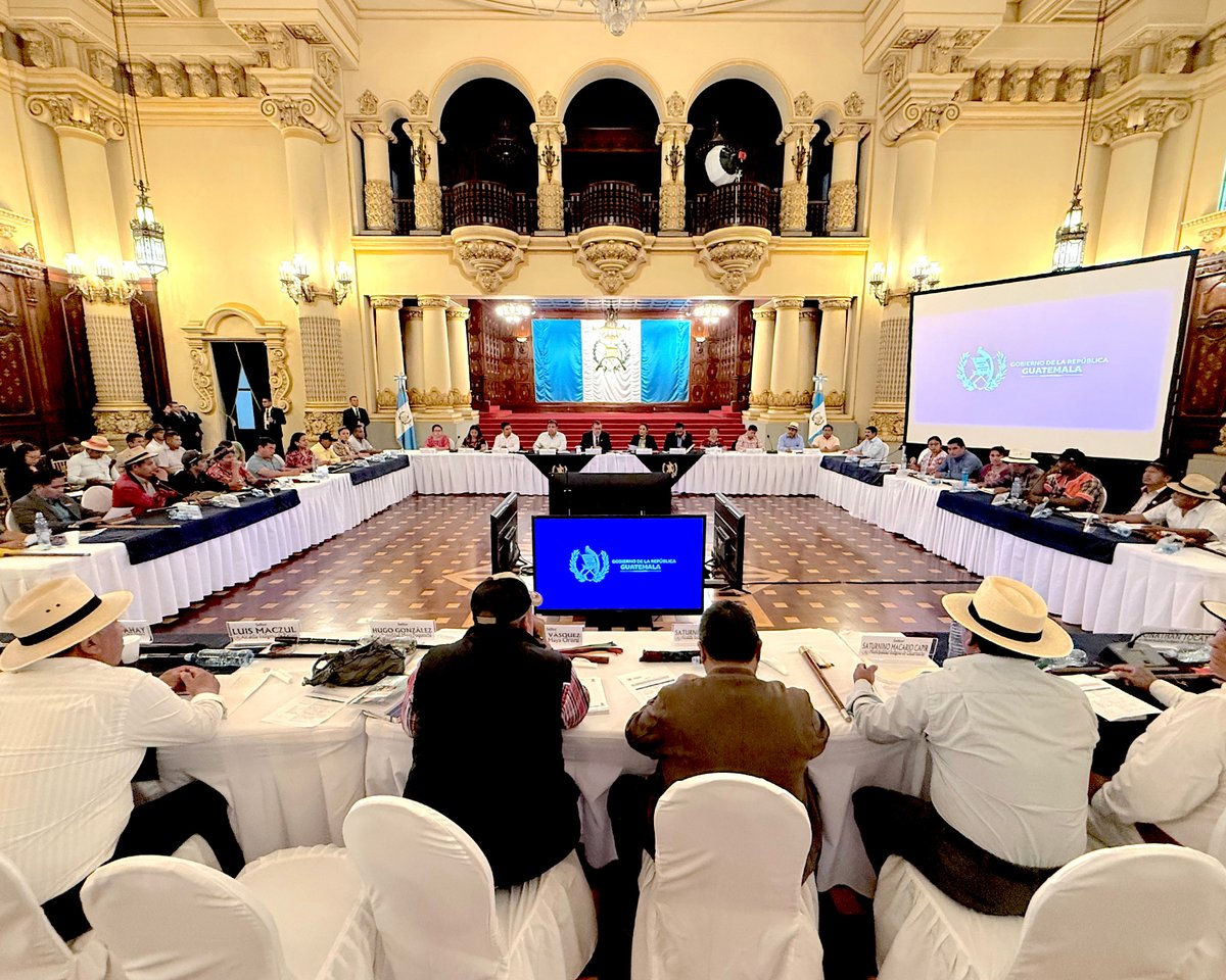 Secretaría Privada de la Presidencia GT tweet media
