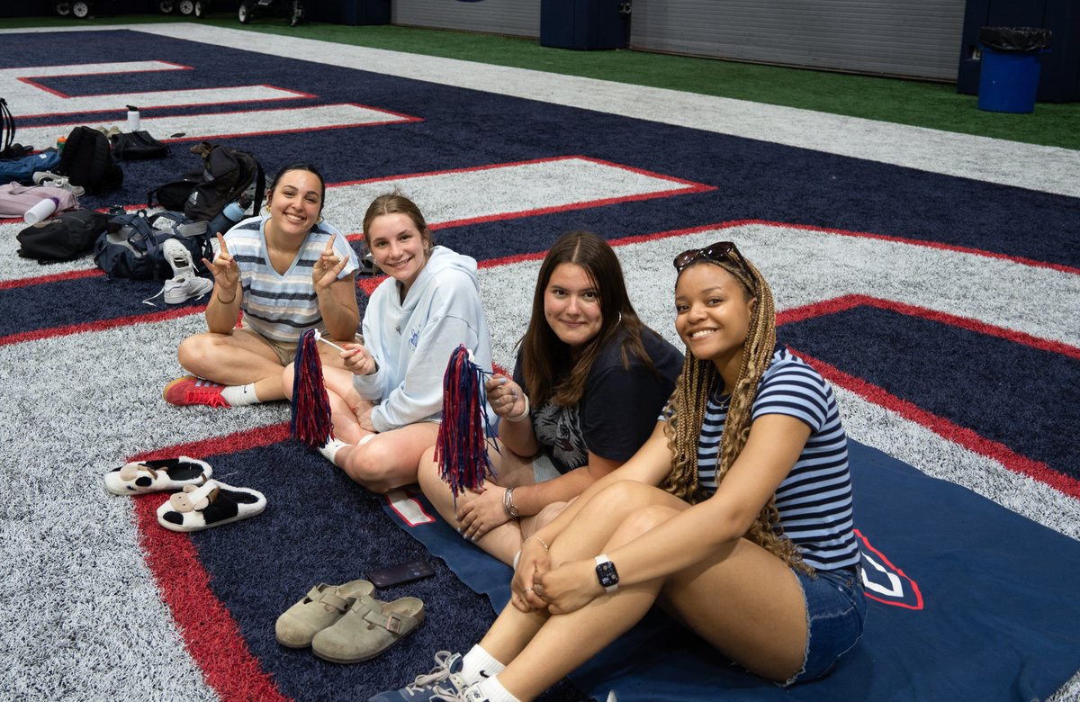 UConnRec's tweet photo. Big plays, bigger reactions, and even better teams ⚽🙌

We love to see our Huskies supporting each other on and off the field with a little friendly competition. Congrats to our 6x6 winners and everyone who came out to play!

#UConnRec #Intramurals #Soccer https://t.co/r9h54SXRdk