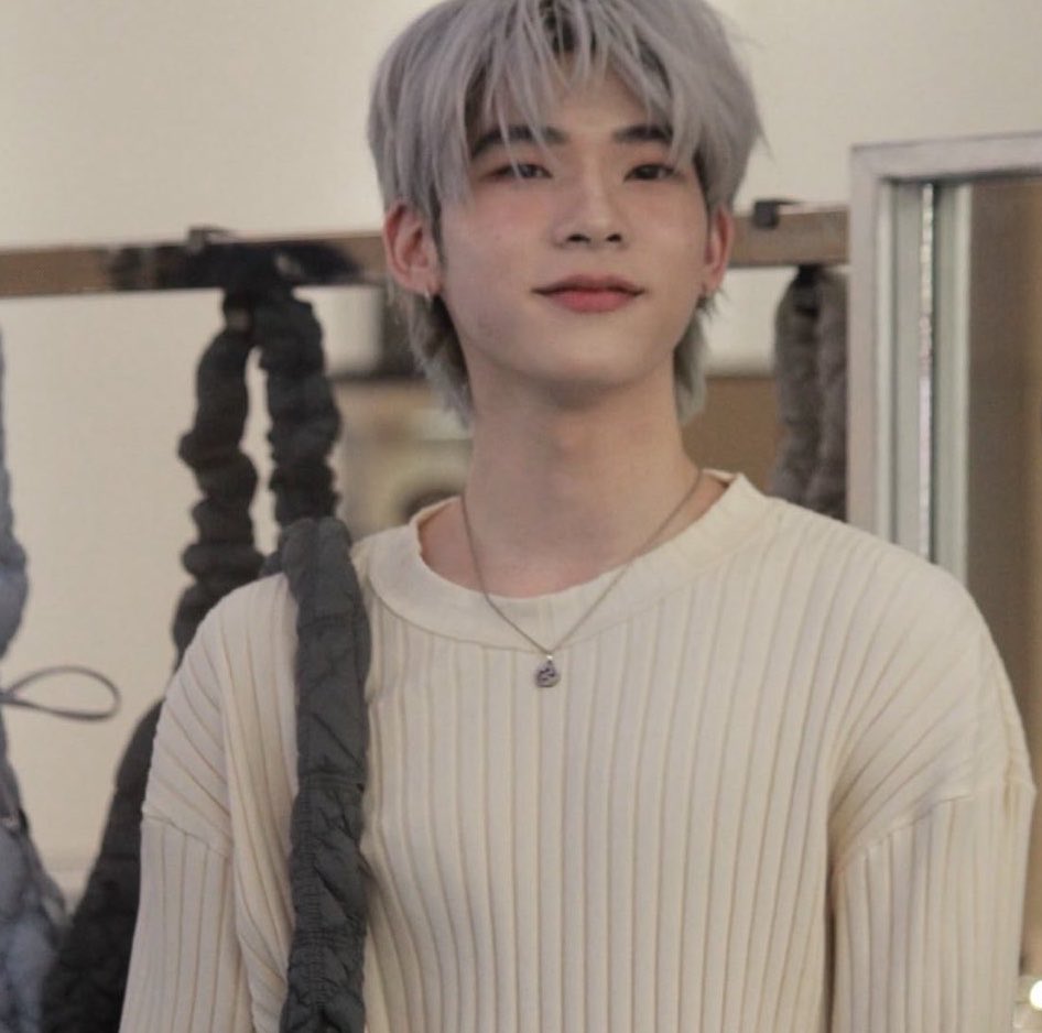 lim dwy era˚꒰🐾୭ ˚. ᵎᵎ tweet media