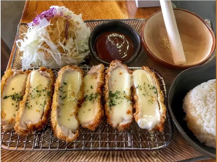 Gold_sla tweet media