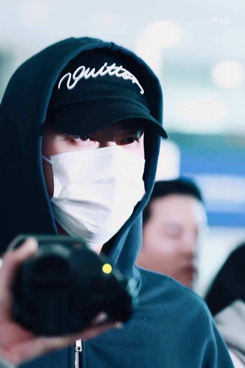 EXO GLOBAL tweet media