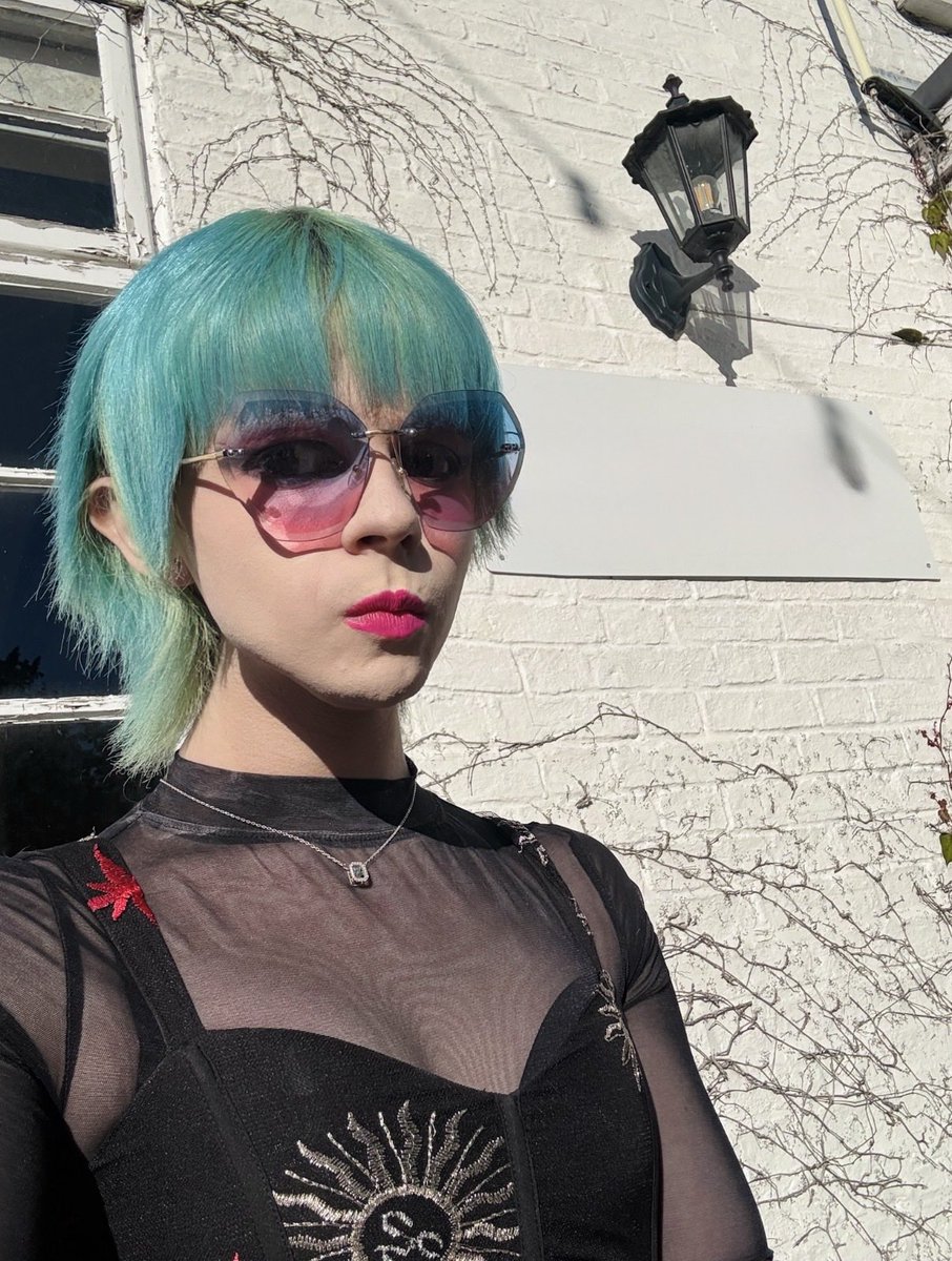Lovely time out in the sun at the local pub! 😊☀️💖
