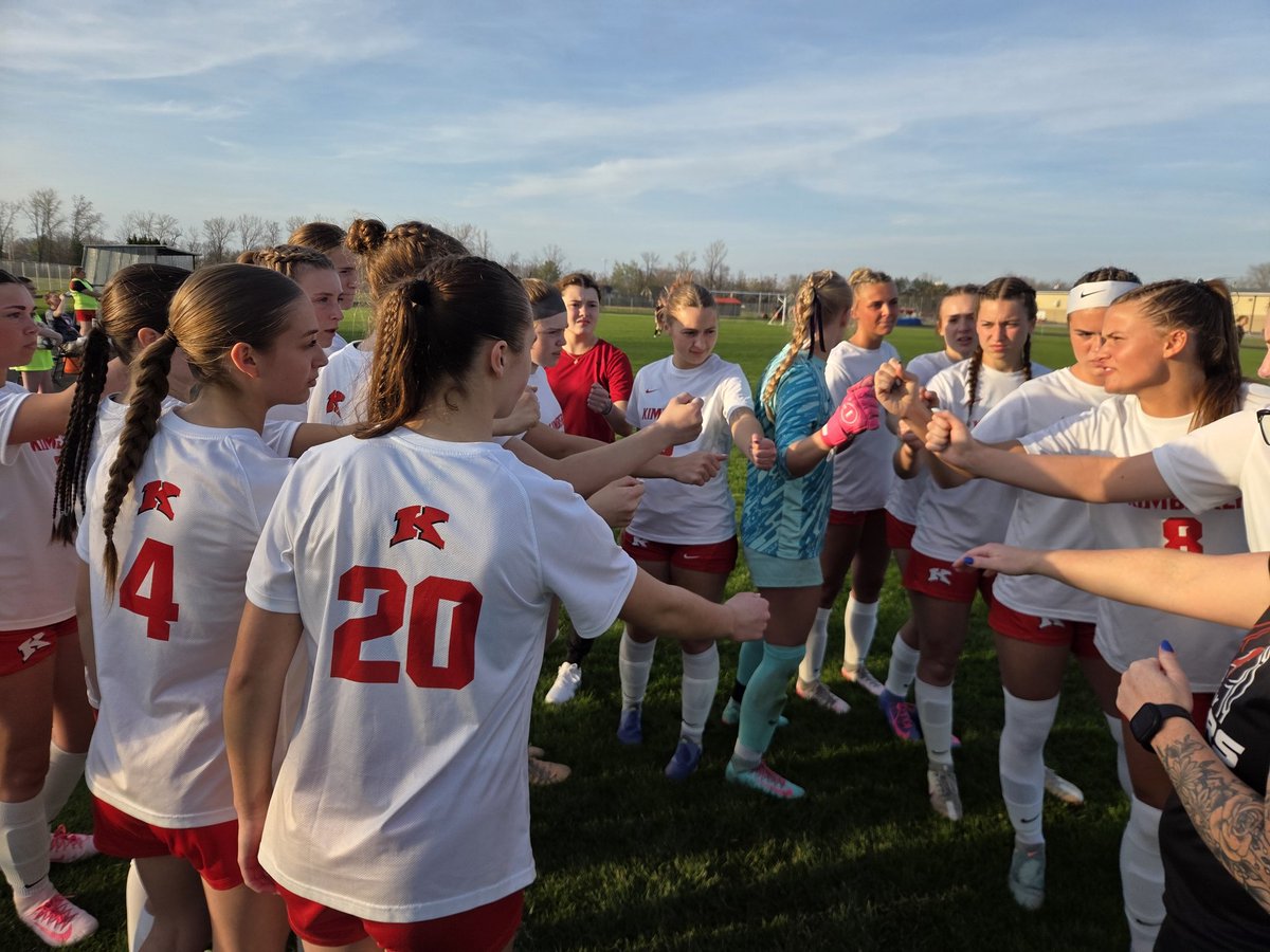 KimGirlsSoccer's tweet image. #Gametime #GoMakers