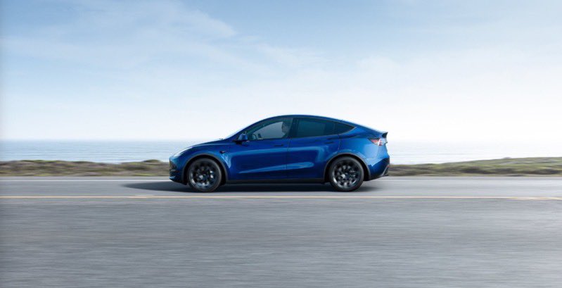 TheTeslaLife's tweet image. #Tesla Confirms HW3 Lacks Unsupervised #FSD Capability; Plans Hardware Upgrades and “Micro-Factories”
teslanorth.com/2026/04/22/tes…