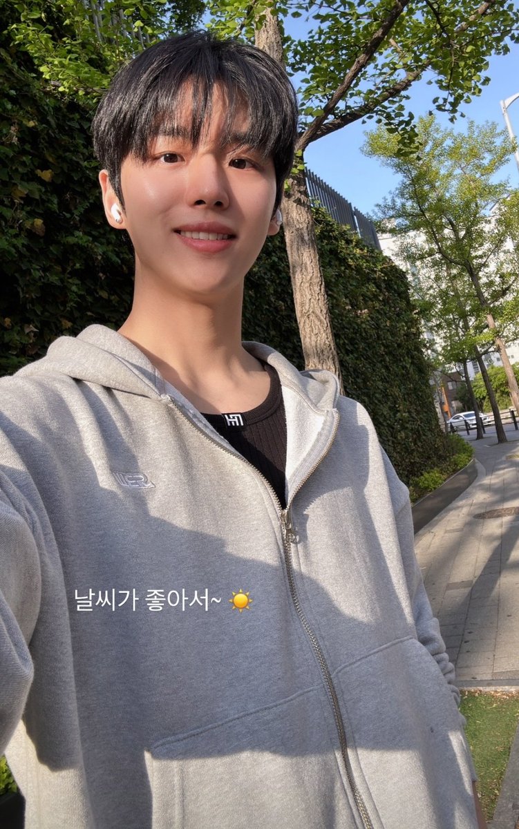 ForHongseok's tweet photo. 260422 | _hongseokie Instagram Stories

#홍석 #HONGSEOK #펜타곤 #PENTAGON #앤드마크 #ANDMARQ https://t.co/9hcA0wCTRk