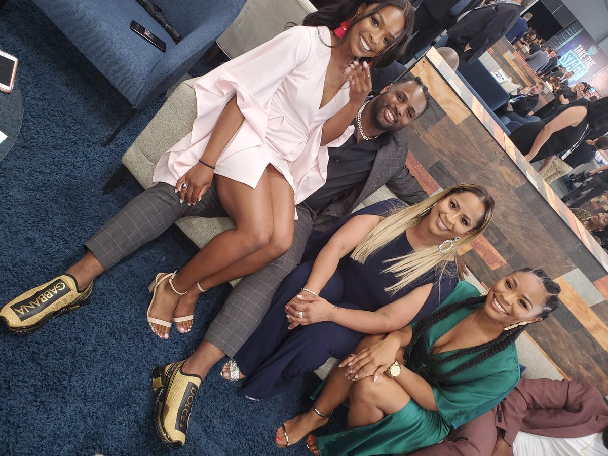 kbthe23's tweet photo. Draft 2019 #Family#memories❤️ https://t.co/Cik1ACoYvH