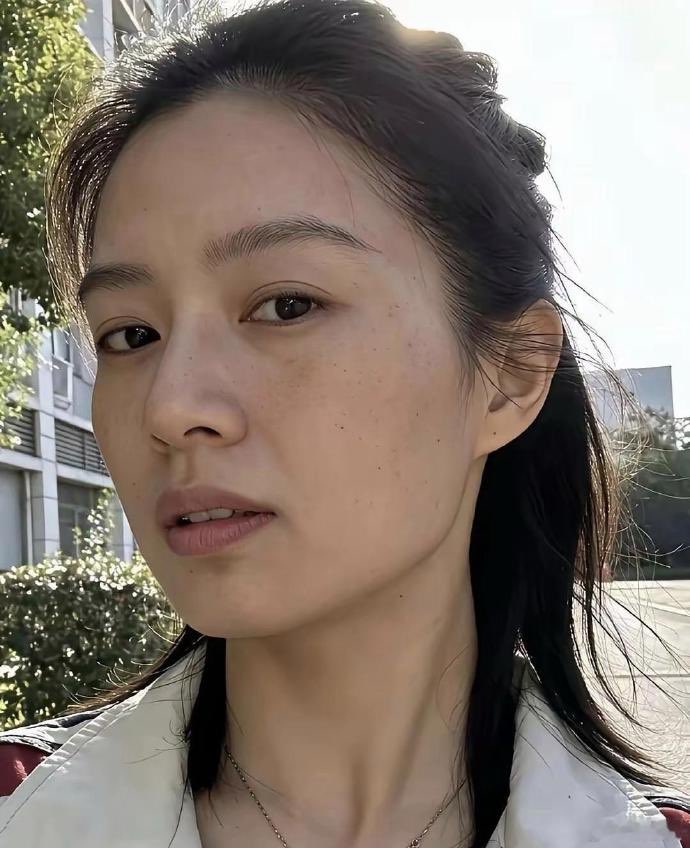 罗百万 tweet media