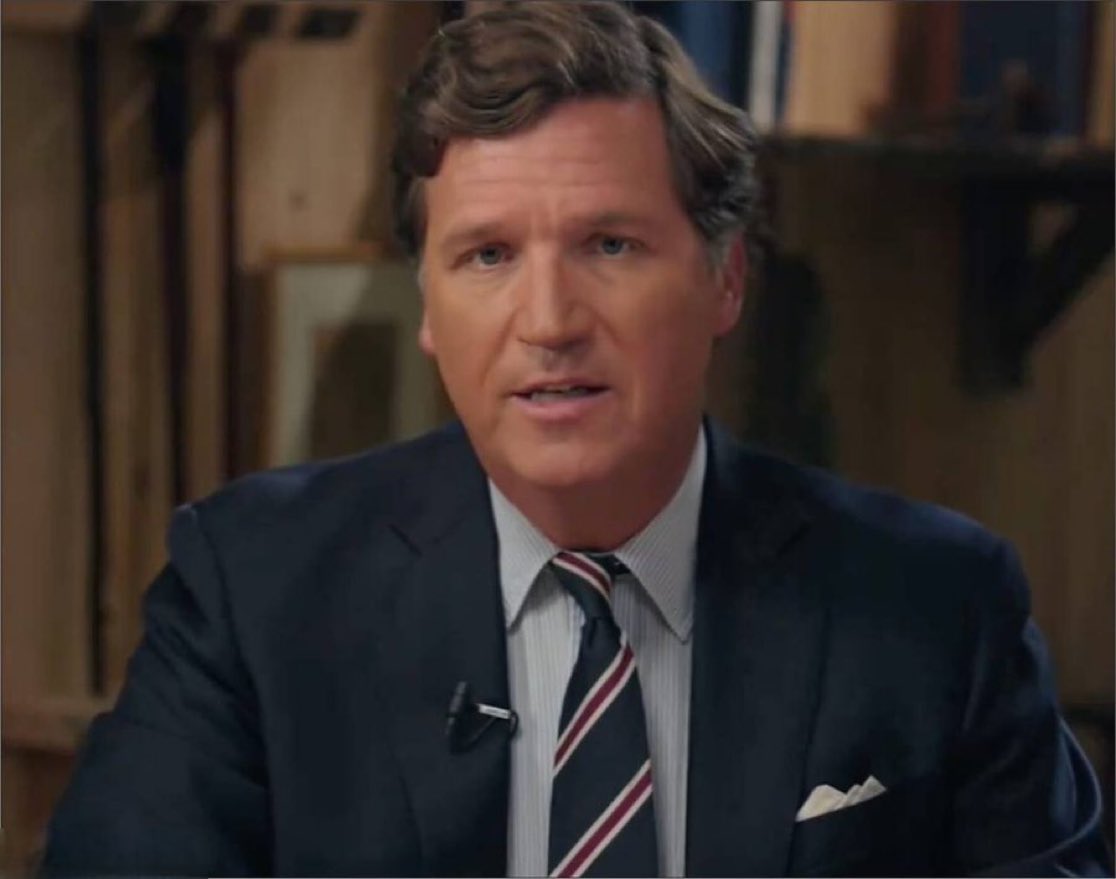 Redhead4645's tweet image. “The former Fox golden boy tried the pathetic “we were all deceived, including myself” routine to worm his way back into the good graces of the left… and MAGA absolutely torched him for it”
 
.@TuckerCarlson really thinks #MAGA is gonna fall for his shit. He thinks we R Stupid!