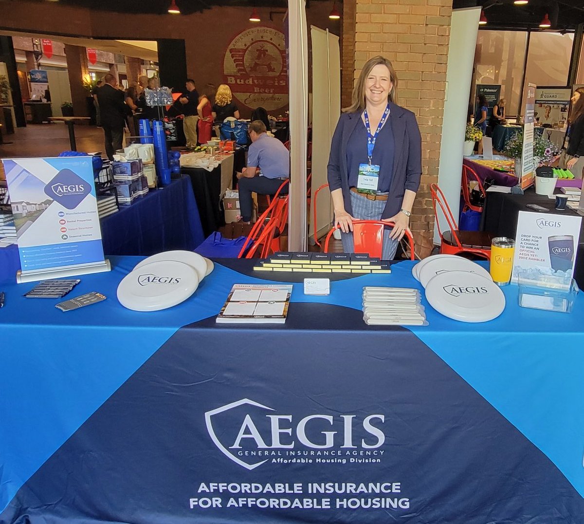 AEGISgeneral's tweet photo. Twila Hall had an excellent time at the VIAA 20th Anniversary Product Fair in St. Louis, Missouri today. This year, the tradeshow took place at Anheuser-Busch, and on top of getting to connect with great agents, an Anheuser-Busch Clydesdale was also in attendance! https://t.co/3bqArO0SsA