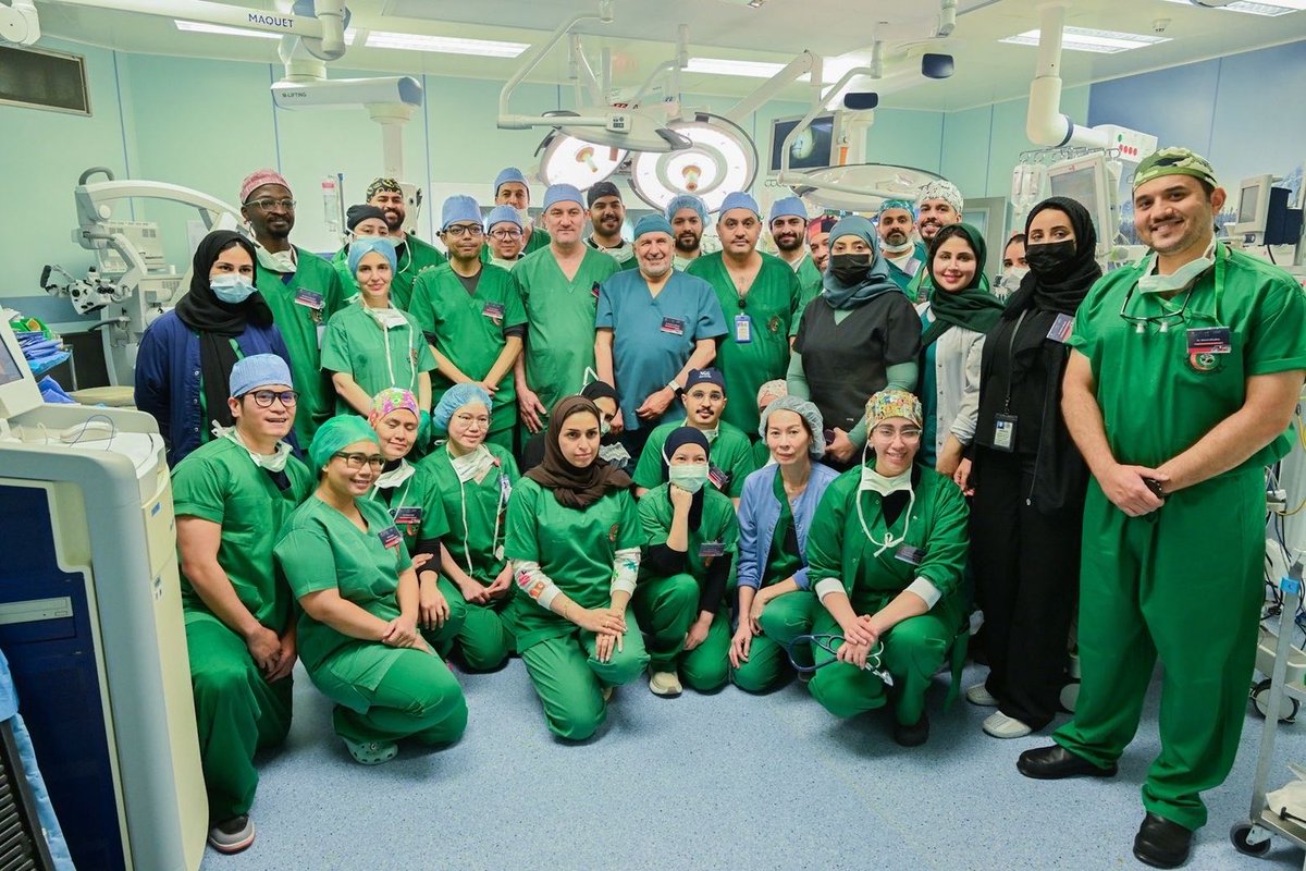 KSRelief's tweet image. الفريق الطبي والجراحي يستكمل عملية فصل التوأم الملتصق الفلبيني "كليا وموريس آن" بعد عملية جراحية معقدة استغرقت 18 ساعة ونصف