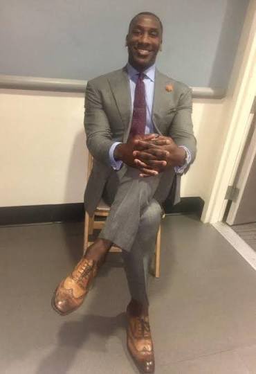 lynbug🌟🤟 mike wheeler apologist tweet media