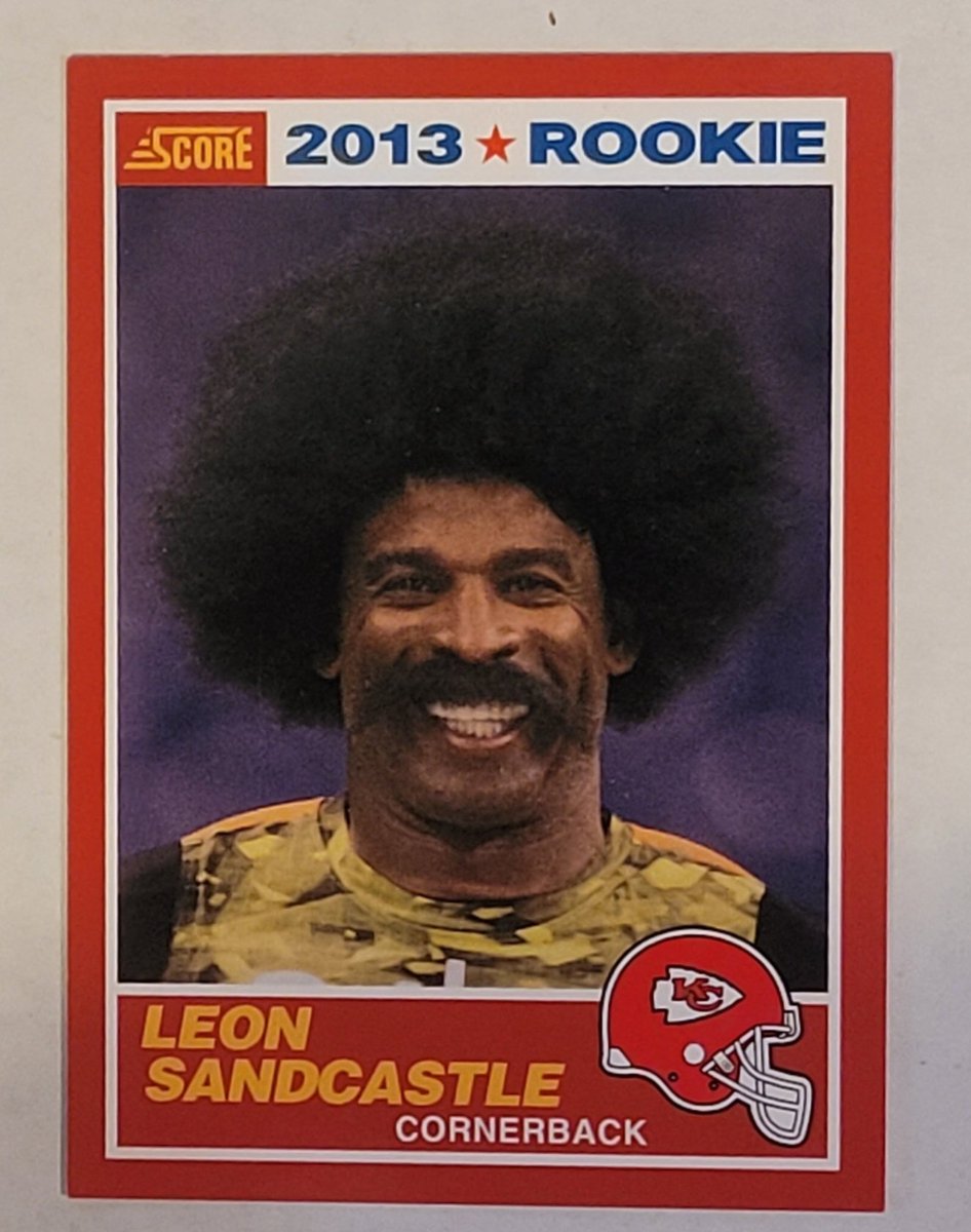 abeh6000's tweet photo. One of my favorite NFL rookie cards. Based off a commercial of the first player selected in the draft, this Leon Sandcastle (Deion Sanders) card, is super cool. On the back it says he went to Primetime University.
#nfldraft #nfl #firstoverall https://t.co/k9pppz4ETh