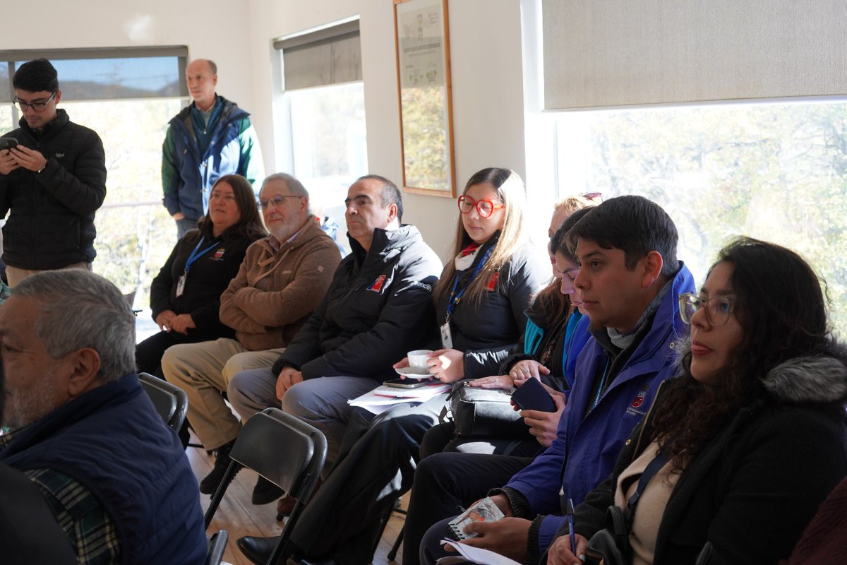 conaf_nuble's tweet photo. En #LasTrancas se realiza la primera reunión de la ZOIT Pinto 2026.
🌱 Equipo de @conaf_nuble presente, reafirmando su adhesión al esfuerzo público-privado para la consolidación de este territorio como uno de los principales destinos de naturaleza del país 🌿🏔️
#ZOIT #Pinto https://t.co/PNM6Mifamy