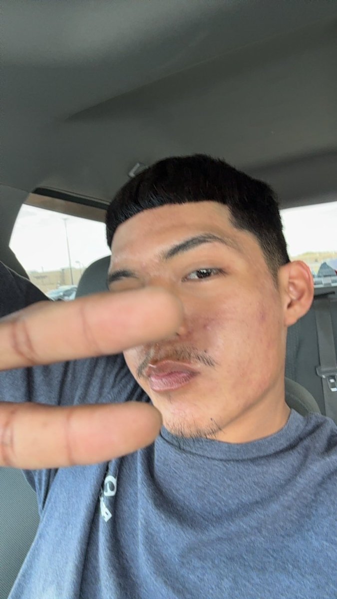 Zach tweet media