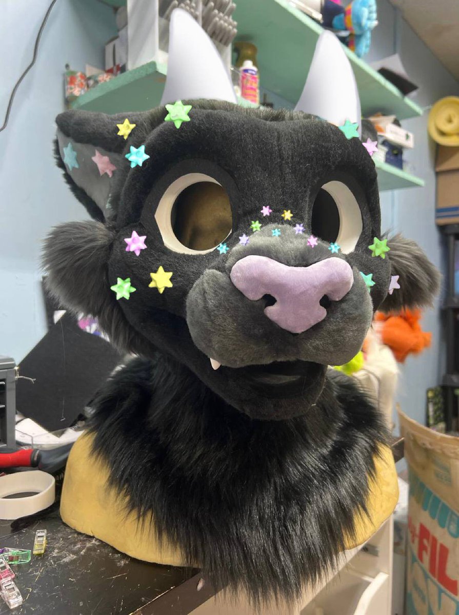 LilySuits's tweet photo. I am thankful for the two people who did these little edits for me! Just waiting on the candies to arrive so I can actually add them. But he’s going to be so cute. I love him!! 
He will be available at fwa! https://t.co/YX83GiXGPL