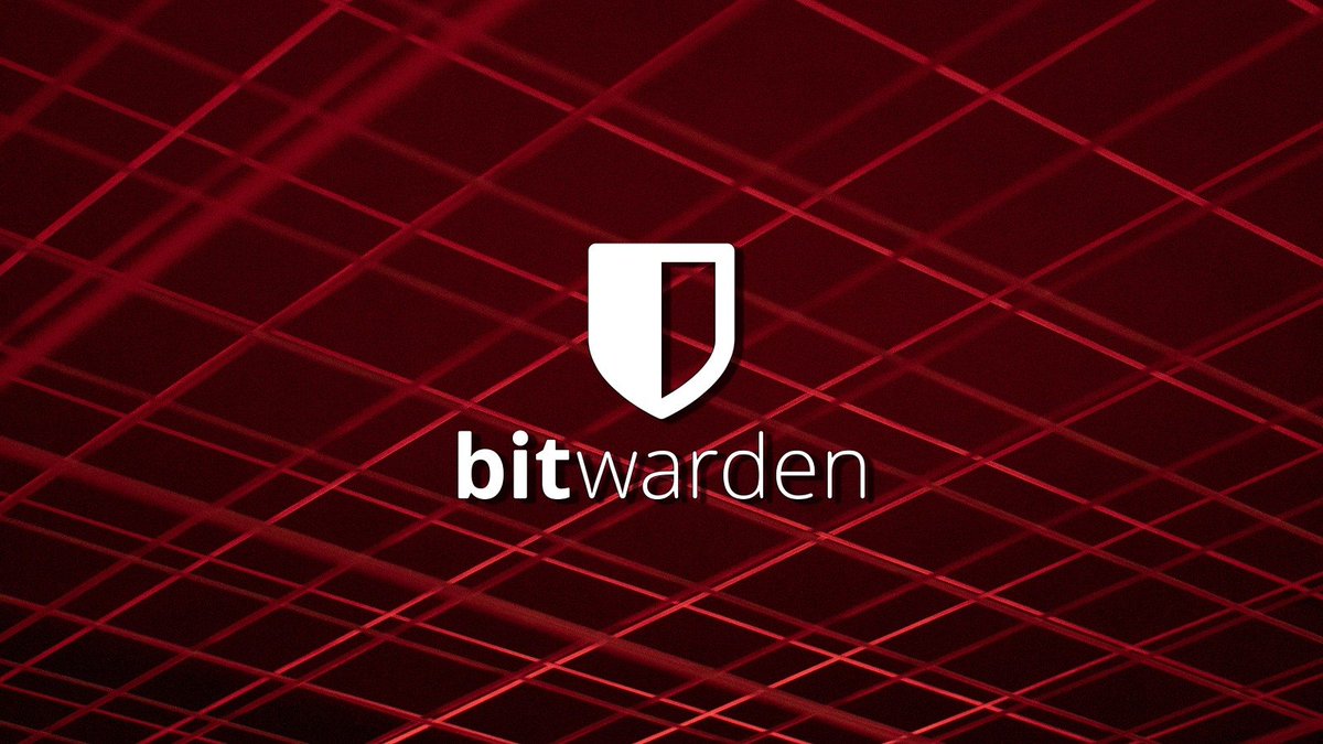 CycuraMX's tweet photo. 🛡️ Bitwarden sufrió una brecha en npm y expuso credenciales de desarrollo

Bitwarden confirmó que su paquete bitwarden/cli en npm fue comprometido por unas horas. 

Quien instaló la versión maliciosa en esa ventana pudo haber expuesto accesos críticos.

El caso importa porque repite un patrón que ya vemos seguido. 

El golpe entra por una herramienta confiable del proceso de desarrollo y desde ahí busca llaves, tokens y accesos para brincar a otros sistemas.

⚠️ ¿Qué pasó?

Según Bitwarden la versión 2026.4.0 del CLI fue publicada con un payload malicioso.

Es decir, código oculto para robar secretos. 

Los reportes apuntan a una cadena de suministro comprometida.

O sea, un abuso en el proceso de CI/CD, que es la ruta automatizada para construir y publicar software. 

El malware buscaba tokens de npm y GitHub, llaves SSH y credenciales de AWS, Azure y Google Cloud, servicios de nube usados para operar aplicaciones. 

También tenía capacidad de propagarse a otros paquetes usando accesos robados. 

Bitwarden dijo que no hay evidencia de riesgo para bóvedas de usuarios ni para producción, pero quien instaló esa versión debe asumir compromiso.